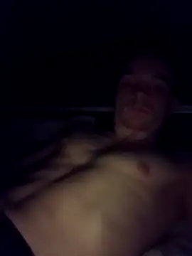 Snapshot of thom7246 chatting on 7, 3, 2026 thom7246 online show from 7, 3, 2026