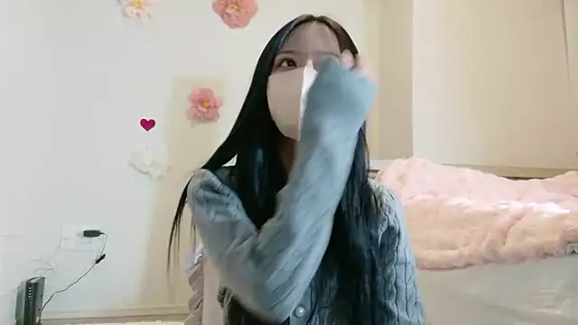 maichan v online show from 18, 3, 2026