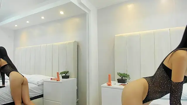 violetta cutest  online show from 12, 3, 2026