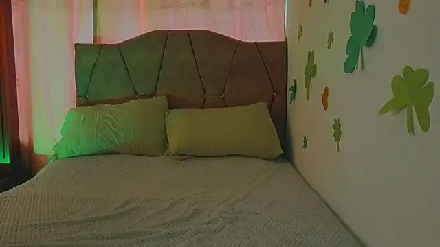 Snapshot of Keyla_roberts777_ chatting on 18, 3, 2026 Keyla roberts777 online show from 18, 3, 2026