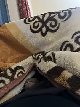 youngboywithcurvymilf online show from 16, 3, 2026