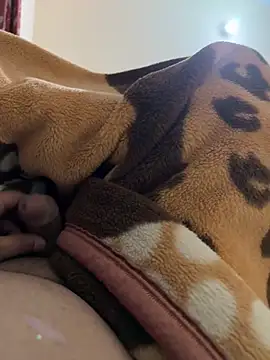 youngboywithcurvymilf online show from 17, 3, 2026