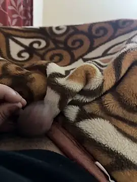 youngboywithcurvymilf online show from 18, 3, 2026