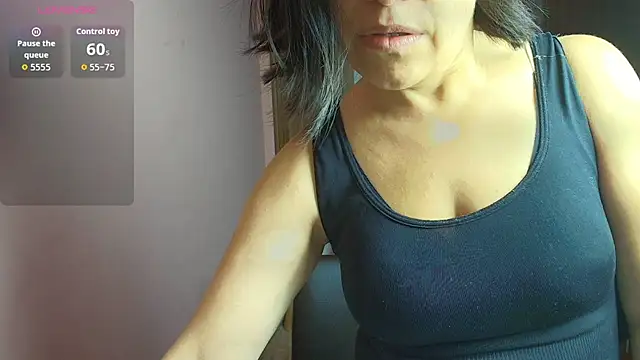 Snapshot of MoriahStorm chatting on 24, 7, 2026 MoriahStorm online show from 24, 7, 2026