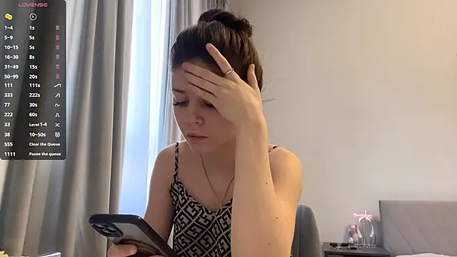 Snapshot of adelecloud chatting on 22, 3, 2026 adelecloud online show from 22, 3, 2026