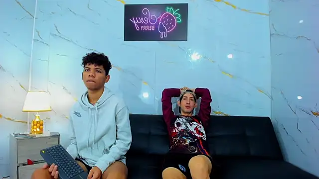 Spicy guys online show from 20, 3, 2026