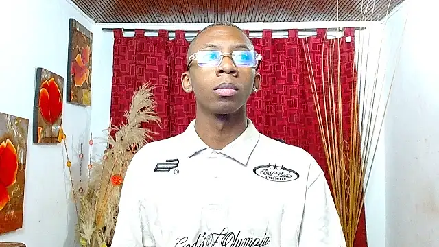 Snapshot of milo018 chatting on 18, 2, 2026 milo018 online show from 18, 2, 2026