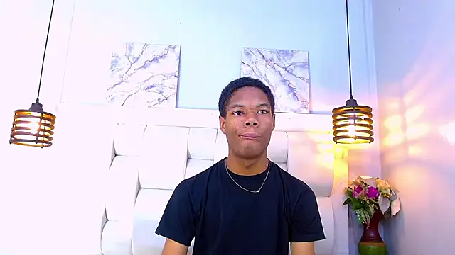 Snapshot of Santiago_Ortiz_ chatting on 7, 3, 2026 Santiago Ortiz online show from 7, 3, 2026