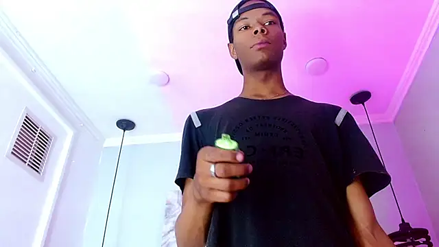 Snapshot of Santiago_Ortiz_ chatting on 12, 3, 2026 Santiago Ortiz online show from 12, 3, 2026