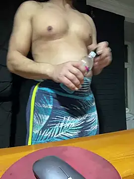 Snapshot of TurkeyMen chatting on 18, 3, 2026 TurkeyMen online show from 18, 3, 2026