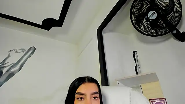 MelLove  online show from 12, 5, 2026