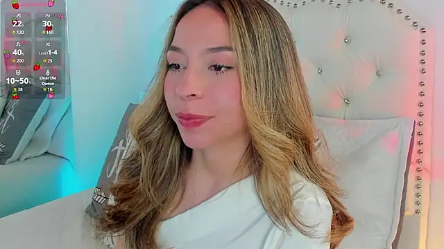 Snapshot of LuuluBerry chatting on 2, 3, 2026 LuuluBerry online show from 2, 3, 2026