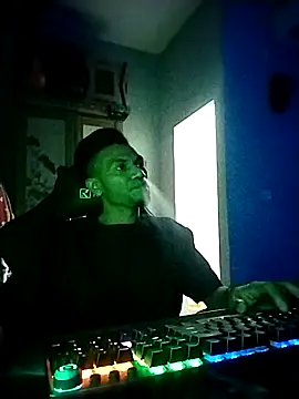 UcEng Lab online show from 11, 3, 2026