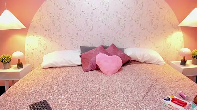 Angelie Rosebrm online show from 24, 2, 2026