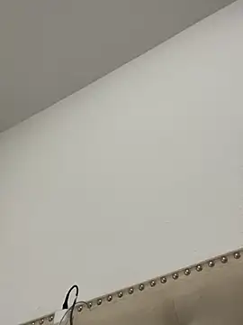 charles23xavier25 online show from 1, 3, 2026