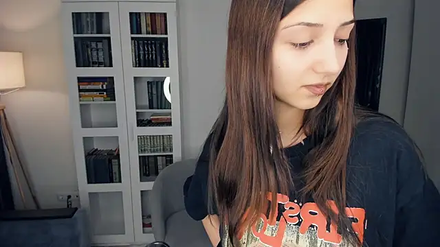 Snapshot of littleevilon chatting on 22, 2, 2026 littleevilon online show from 22, 2, 2026