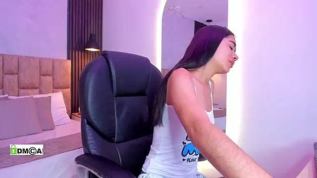Snapshot of jasmin_adams chatting on 29, 6, 2026 jasmin adams online show from 29, 6, 2026