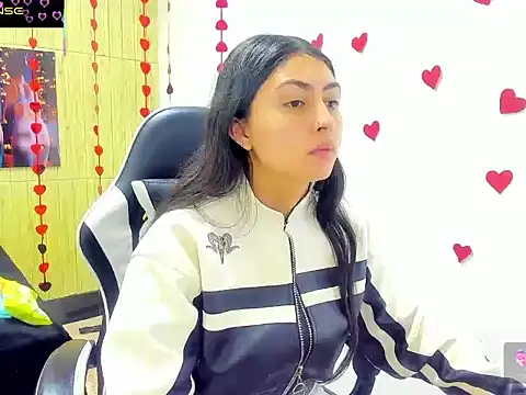 Snapshot of angell_cooper8 chatting on 3, 3, 2026 angell cooper8 online show from 3, 3, 2026