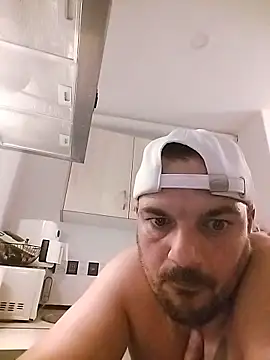 Snapshot of morenitoymorena chatting on 11, 4, 2026 morenitoymorena online show from 11, 4, 2026