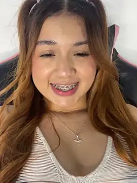 Snapshot of scarleth_marquezz chatting on 11, 3, 2026 scarleth marquezz online show from 11, 3, 2026