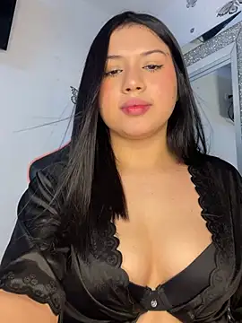 scarleth marquezz online show from 3, 5, 2026
