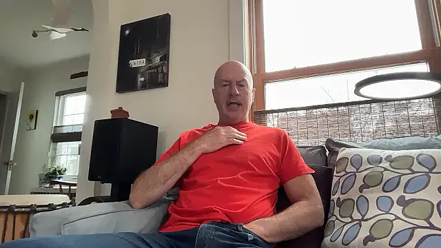 Snapshot of Guy__Grey chatting on 23, 4, 2026 Guy Grey online show from 23, 4, 2026