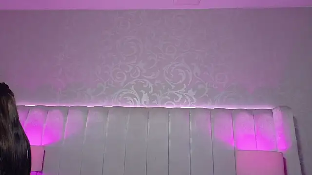 Snapshot of Emily__Stef chatting on 1, 7, 2026 Emily Stef online show from 1, 7, 2026