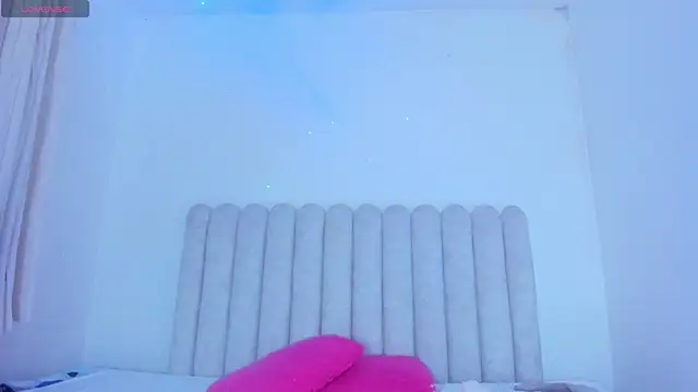 Snapshot of MiaFoox__ chatting on 20, 3, 2026 MiaFoox online show from 20, 3, 2026