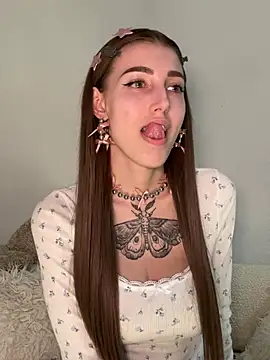 Snapshot of bountymi chatting on 4, 3, 2026 bountymi online show from 4, 3, 2026