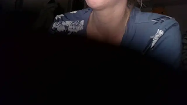 Snapshot of LadySecret_X chatting on 4, 3, 2026 LadySecret X online show from 4, 3, 2026