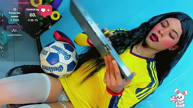 Alondra Wile online show from 7, 7, 2026