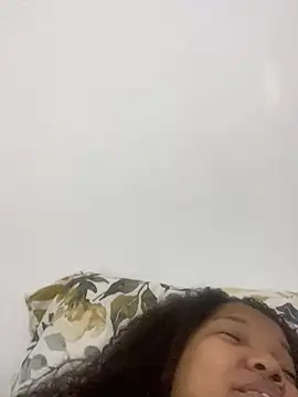 Snapshot of kataleyaRoux chatting on 19, 3, 2026 kataleyaRoux online show from 19, 3, 2026