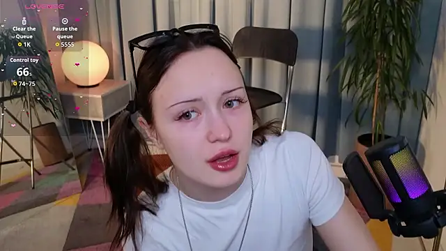 selin roomdoll online show from 24, 3, 2026