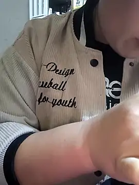 MayEva ly online show from 20, 2, 2026