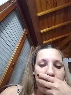Snapshot of CamiliLuna chatting on 14, 6, 2026 CamiliLuna online show from 14, 6, 2026