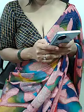 Vandana122 online show from 5, 3, 2026