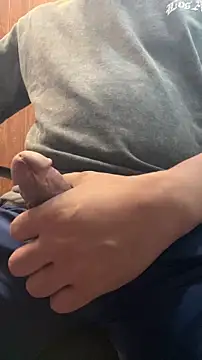 Snapshot of ximenquintana chatting on 9, 3, 2026 ximenquintana online show from 9, 3, 2026