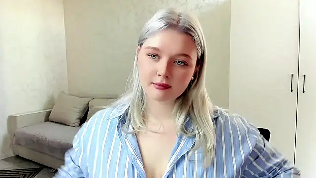 Snapshot of Ellilovv chatting on 16, 3, 2026 Ellilovv online show from 16, 3, 2026