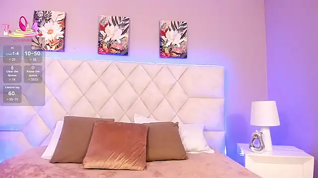 Bianca Monroe  online show from 1, 5, 2026