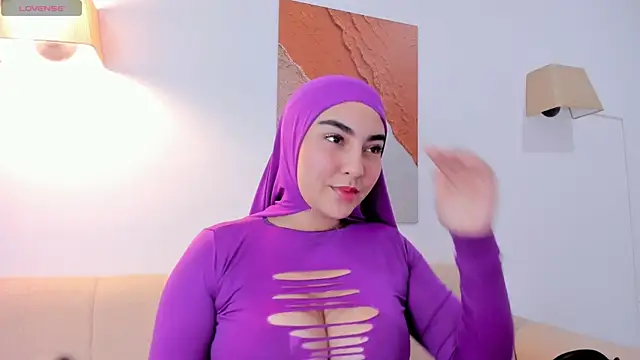 Malika Noor online show from 26, 6, 2026