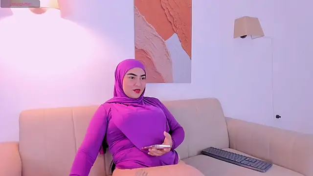 Malika Noor online show from 16, 7, 2026