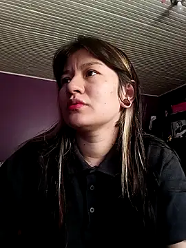 Snapshot of Persefone1331 chatting on 16, 3, 2026 Persefone1331 online show from 16, 3, 2026