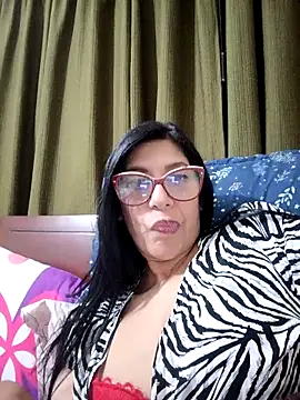 Samantha1 Rosse01 online show from 8, 3, 2026