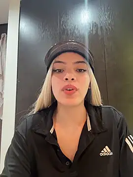 Snapshot of romanovanita chatting on 9, 3, 2026 romanovanita online show from 9, 3, 2026