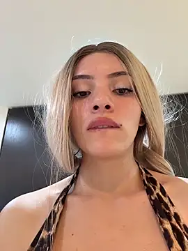 Snapshot of romanovanita chatting on 16, 3, 2026 romanovanita online show from 16, 3, 2026