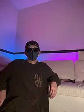 Snapshot of Yumemiru-k chatting on 5, 3, 2026 Yumemiru-k online show from 5, 3, 2026