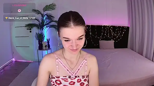 Ann Wood online show from 7, 5, 2026