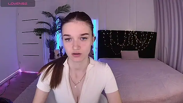 Ann Wood online show from 8, 5, 2026