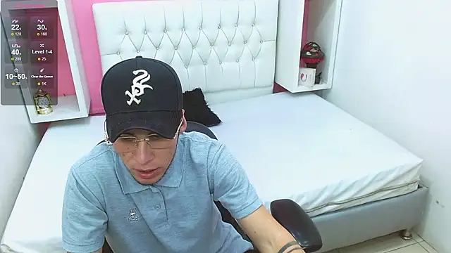 Snapshot of masterboyx chatting on 12, 3, 2026 masterboyx online show from 12, 3, 2026