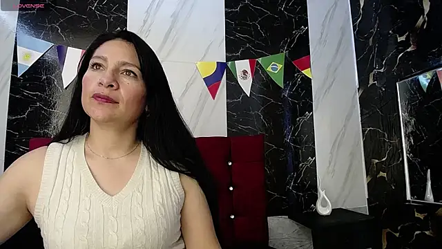 SofiaMoreno  online show from 17, 6, 2026